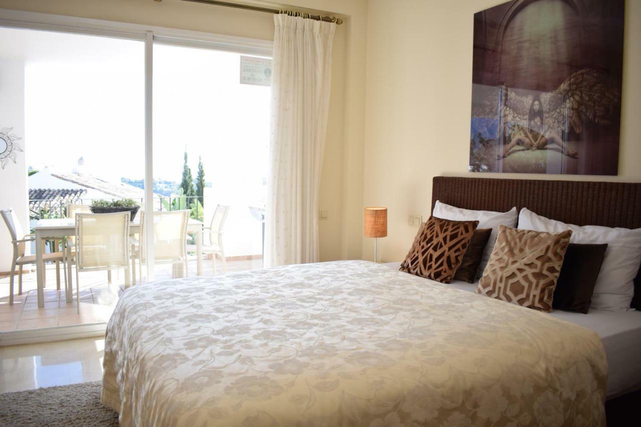 La Concha Vista La Quinta Apartment Marbella Bagian luar foto